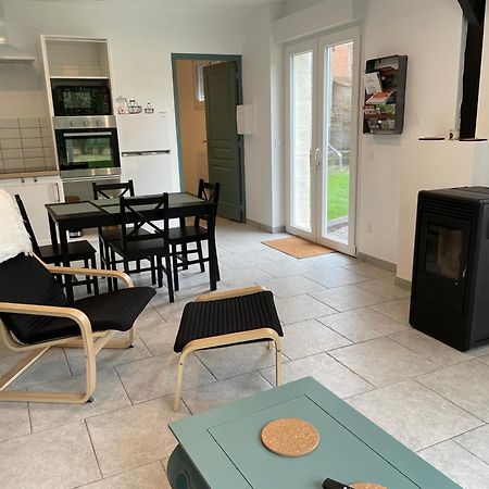 Aux Fines Bulles Gite Et Chambres D Hotes Neuve-Maison 外观 照片