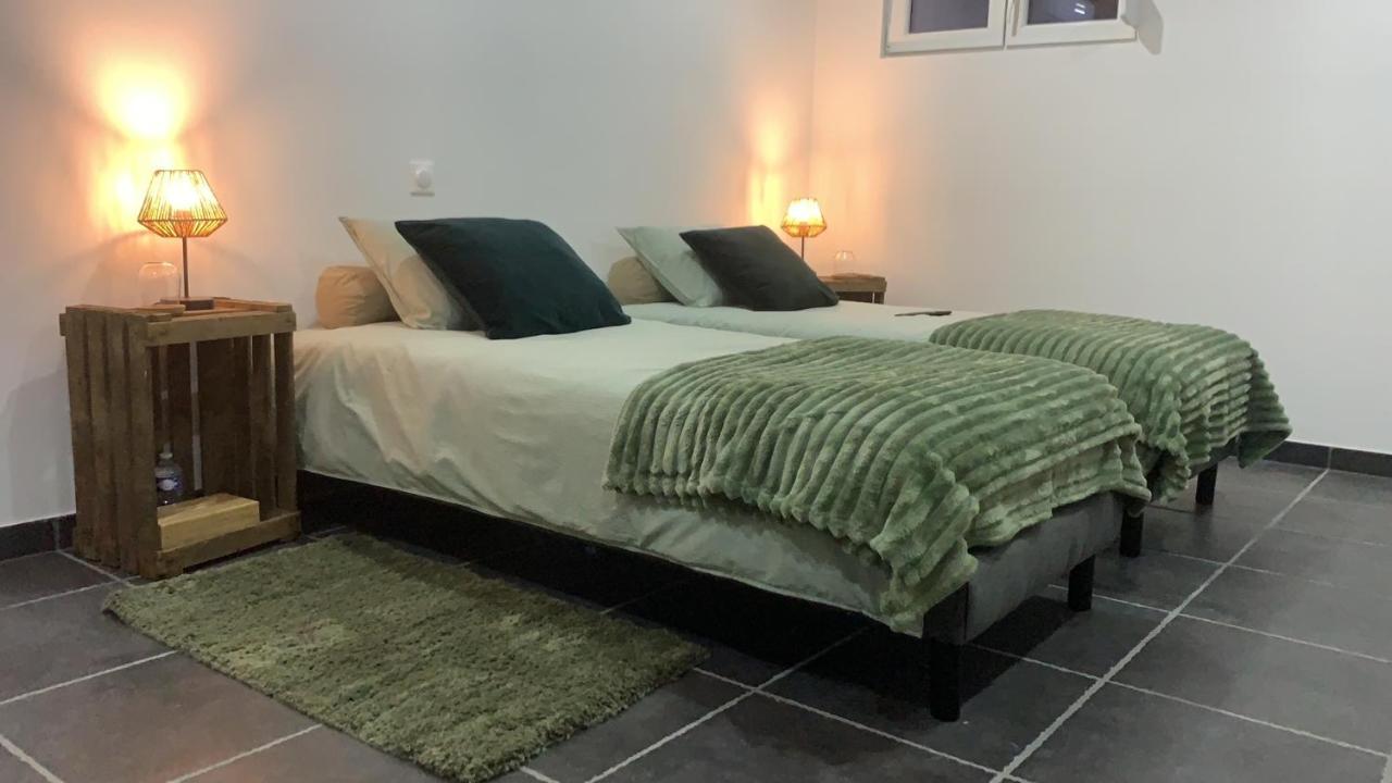 Aux Fines Bulles Gite Et Chambres D Hotes Neuve-Maison 外观 照片