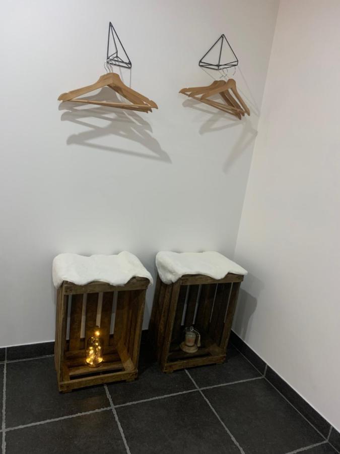 Aux Fines Bulles Gite Et Chambres D Hotes Neuve-Maison 外观 照片