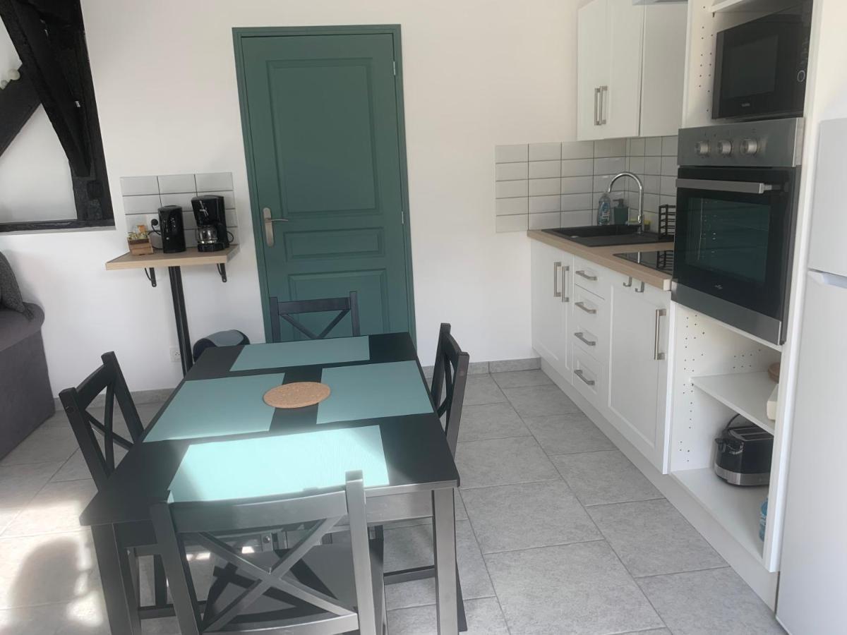 Aux Fines Bulles Gite Et Chambres D Hotes Neuve-Maison 外观 照片