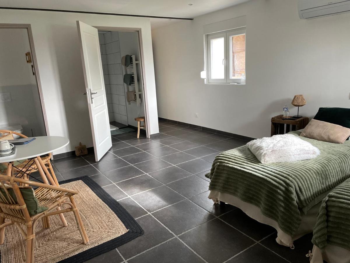 Aux Fines Bulles Gite Et Chambres D Hotes Neuve-Maison 外观 照片