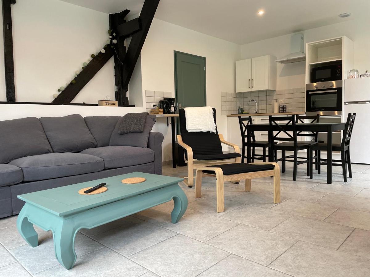 Aux Fines Bulles Gite Et Chambres D Hotes Neuve-Maison 外观 照片